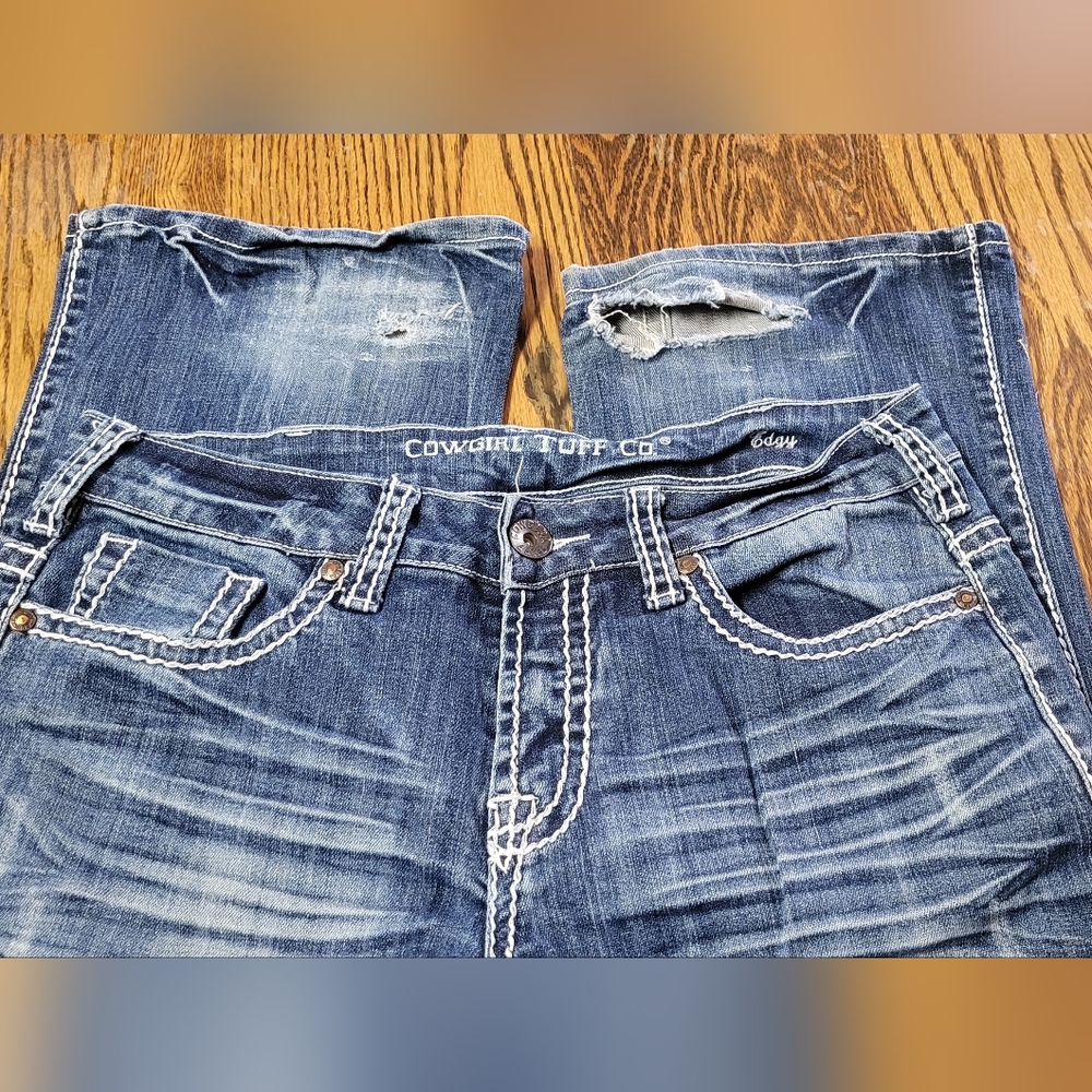 Cowgirl TUFF edgy western boot cut jeans size 29 x 33 - Picture 3 of 7